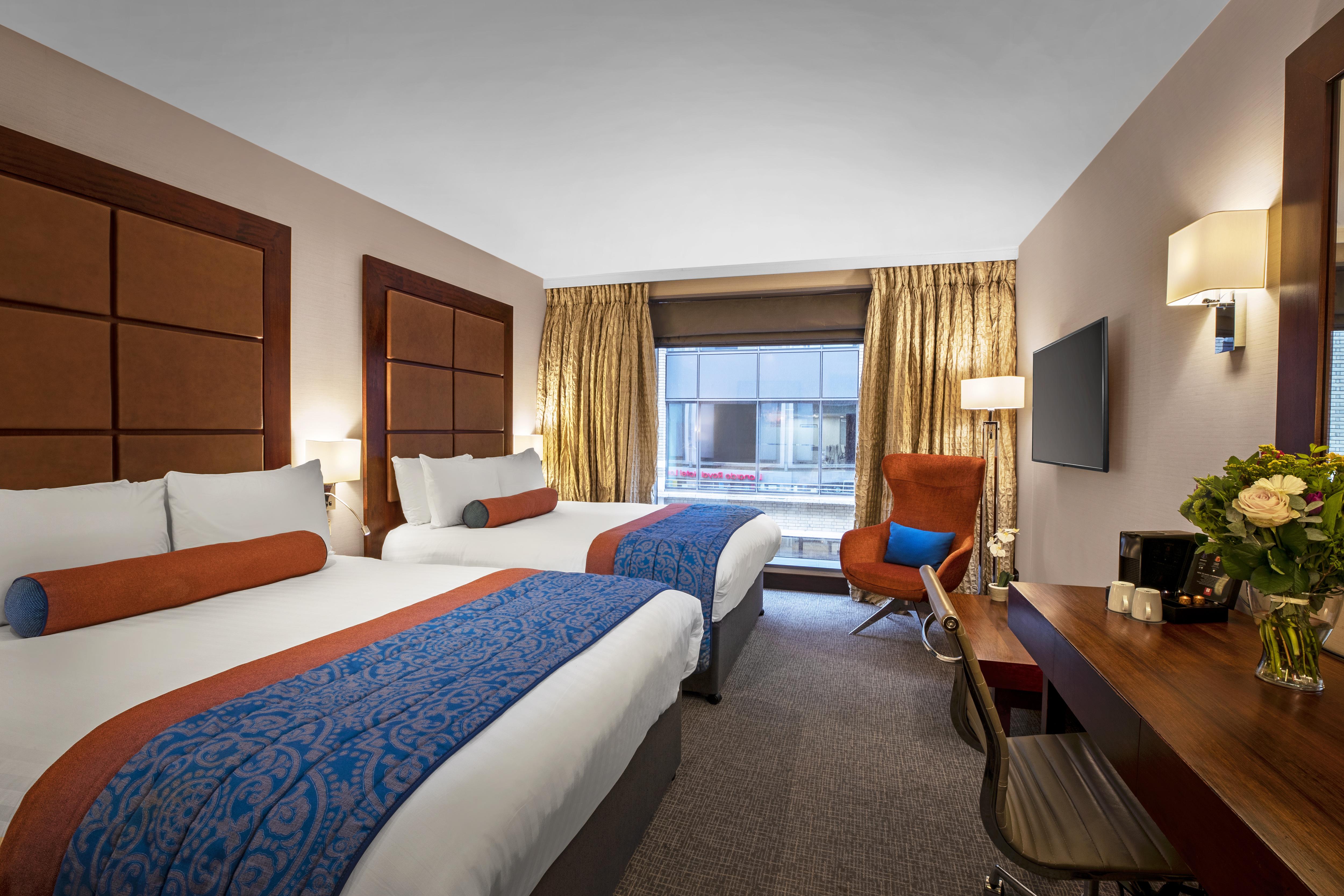 Hotel Leonardo Royal London St Paul’s Exterior foto A room at the hotel