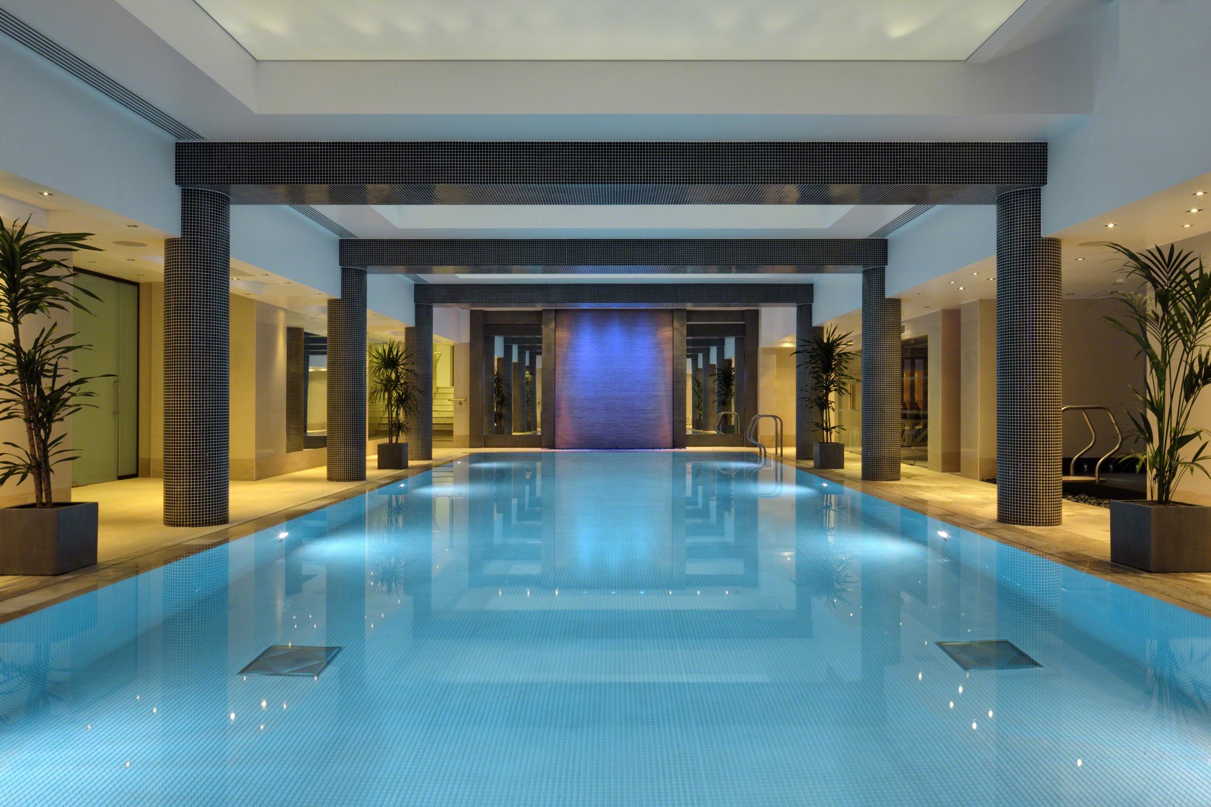 Hotel Leonardo Royal London St Paul’s Exterior foto Swimming pool