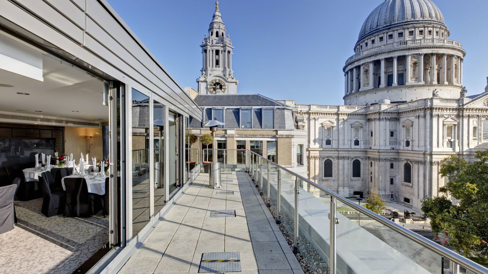 Hotel Leonardo Royal London St Paul’s Exterior foto The view from the hotel's rooftop