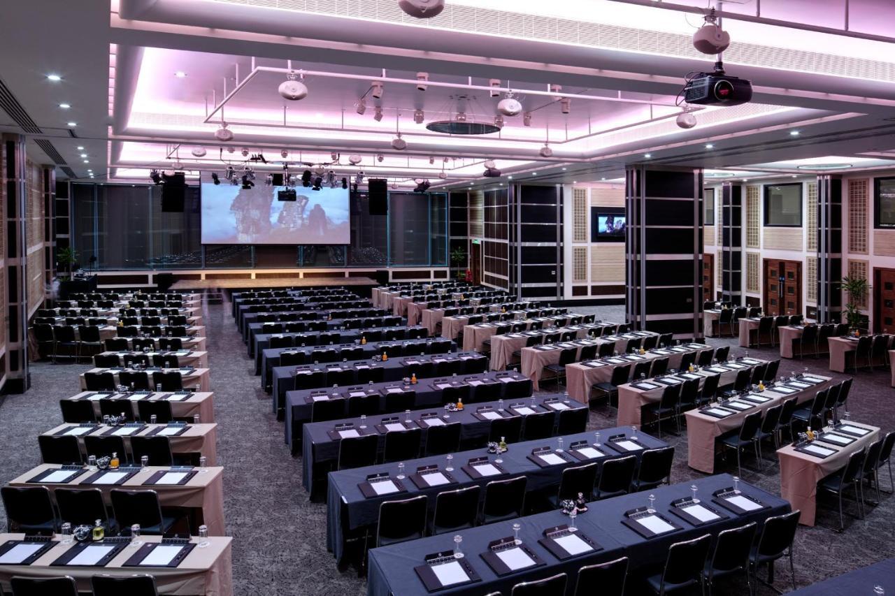 Hotel Leonardo Royal London St Paul’s Exterior foto The venue of the 2015 World Chess Championship